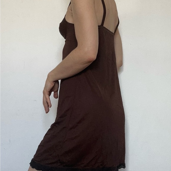 Vintage slip dress never work, with built in bra - Picture 2 of 5